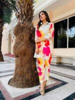 Floral trendy office wear co-ord set - Image 3