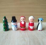 CHANNAPATNA TOYS Wooden Christmas Toys Peg Dolls Family Pretend Play Figurines - Colorful Toys for Kids & Toddlers (2 Years+) - Pack of 5 pcs - Open Ended Toys
