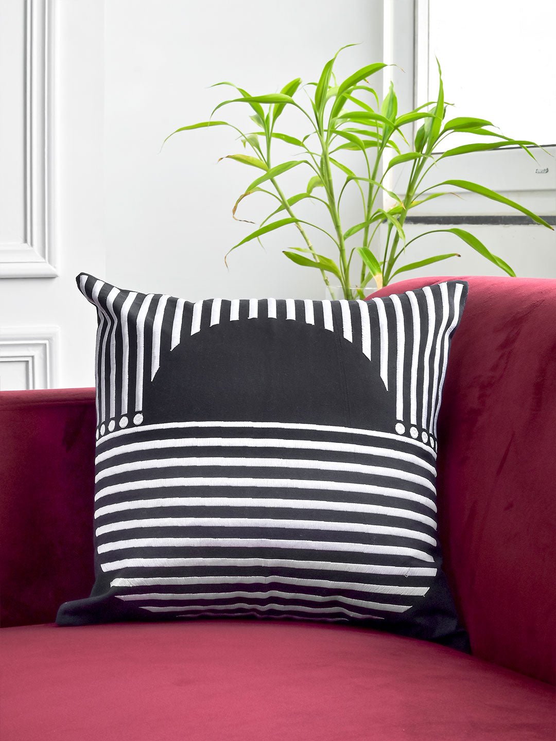 Abstract Print Embroidered Cushion Cover Abstract Print Embroidered Cushion Cover